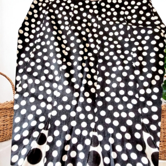 Polka dot black and white linen midi by Cato women's size 8 - Picture 3 of 13